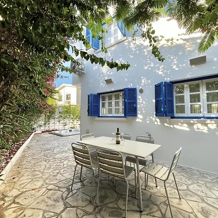 Cavo Bay Villa *