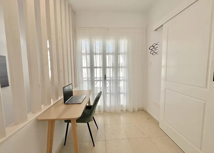 Cavo Bay 프로타라스